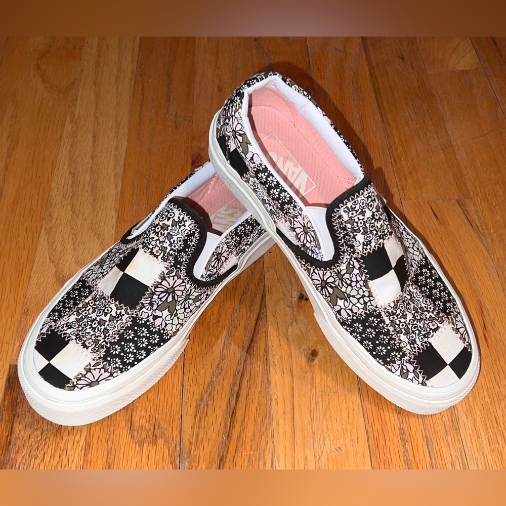 Vans Slip-ons WMNS 6 or Kids 4.5